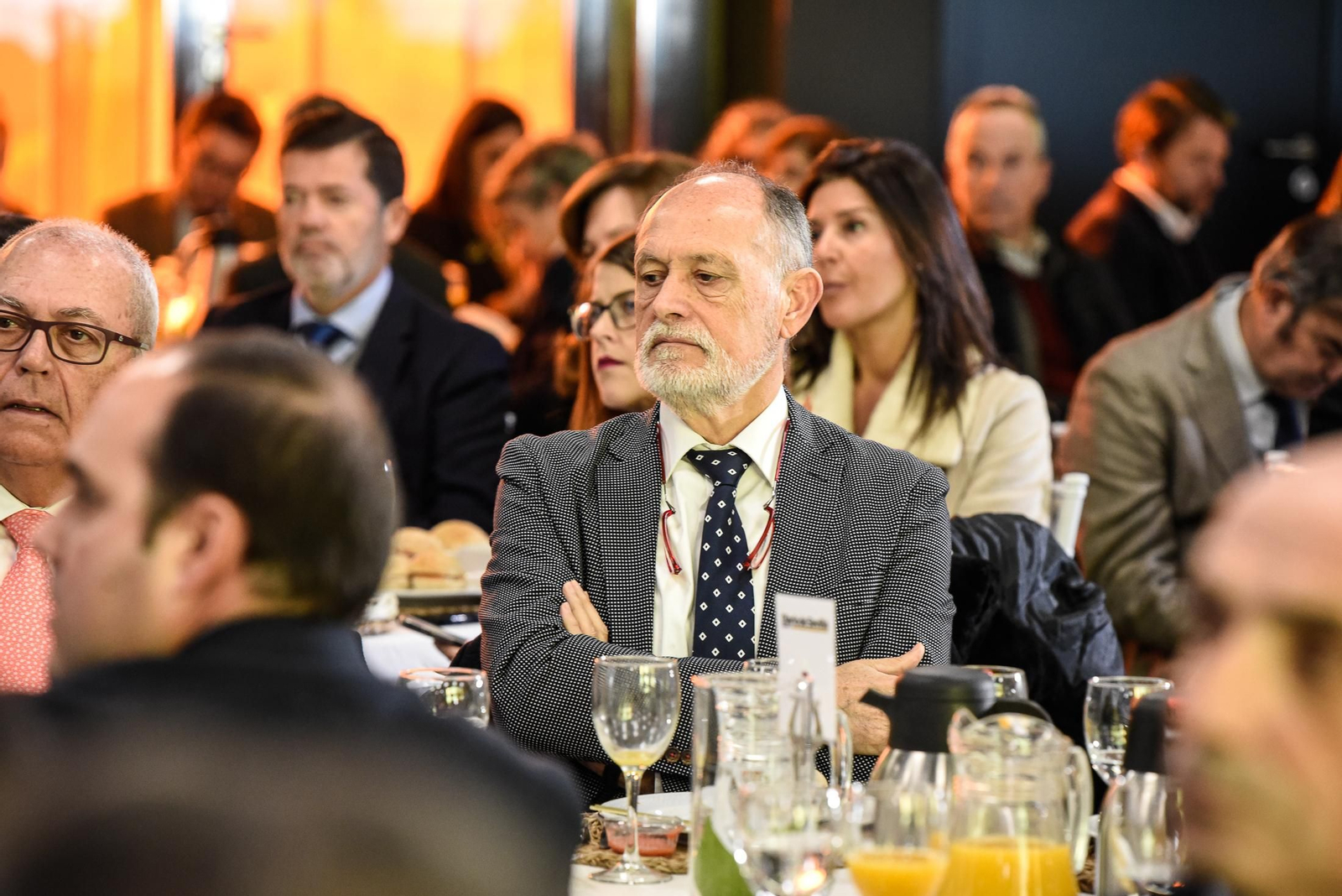 Imágenes de los asistentes al Desayuno Coloquio "Economía azul, claves para el desarrollo sostenible" organizado por el Grupo Joly