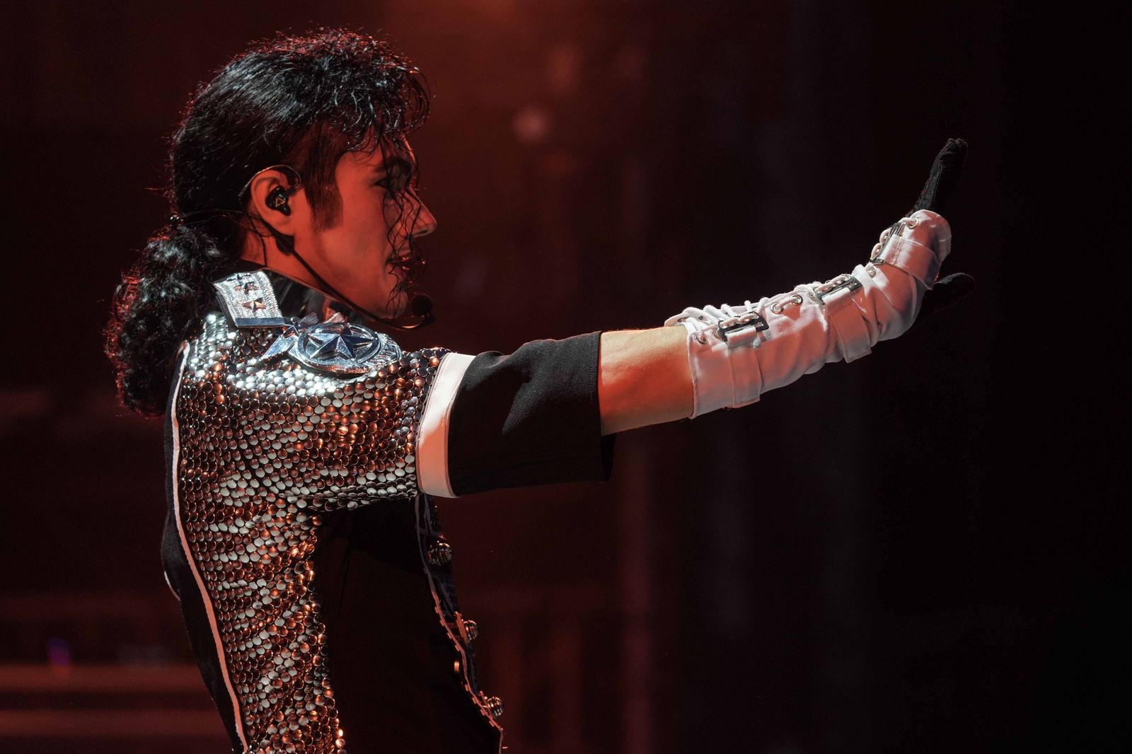 El espectáculo 'This is Michael, en el Teatro de la Axerquía, en imágenes