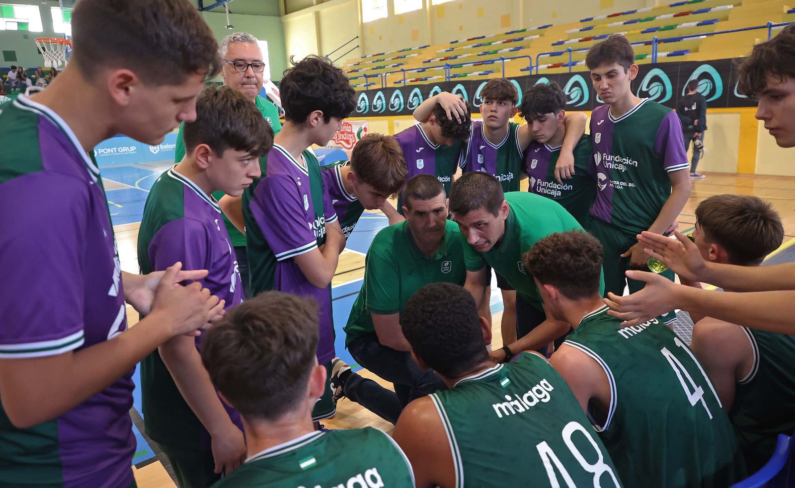Imágenes de la jornada final del CADEBA infantil masculino de baloncesto en La Línea
