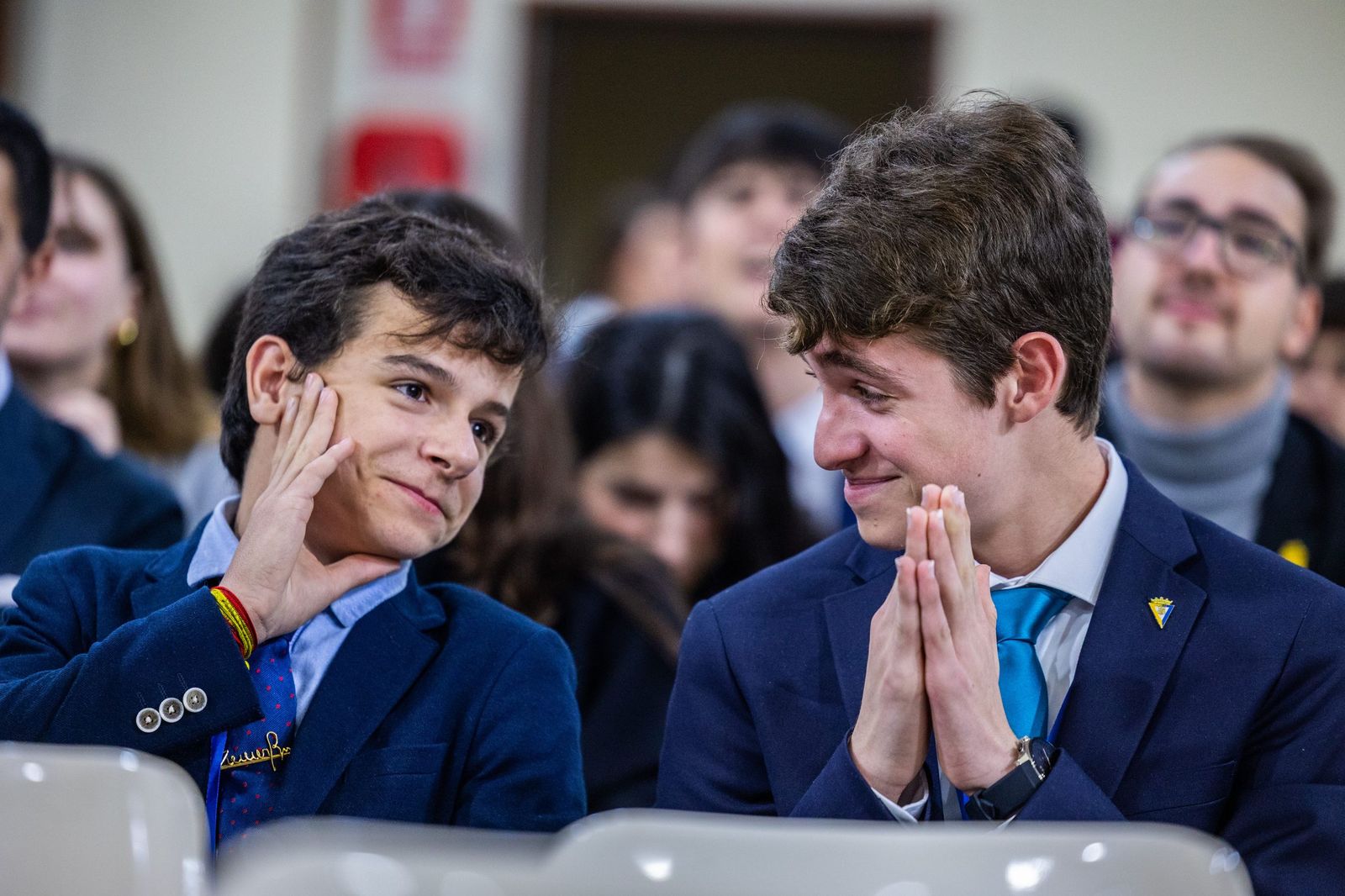 Las imágenes del torneo de la Liga Andaluza de Debate Escolar celebrada en el Liceo de San Fernando