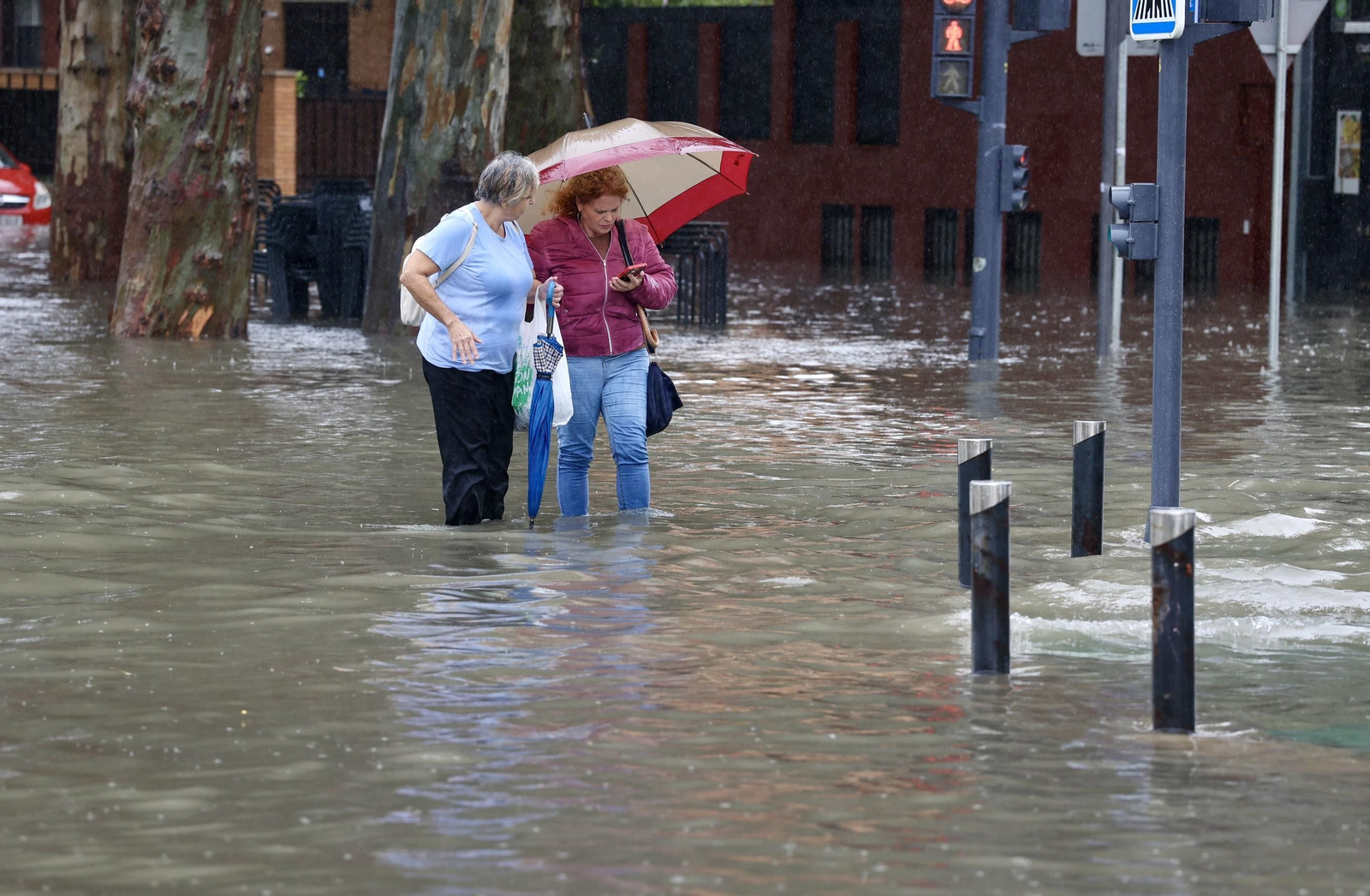 Inundación en la Ronda del Tamarguillo
