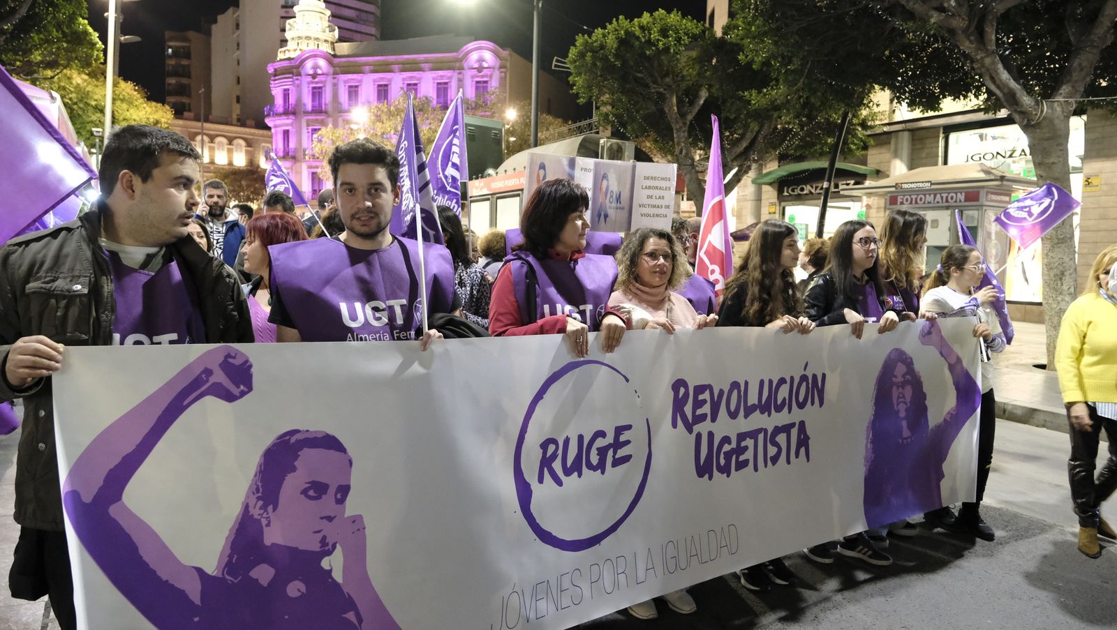 Imágenes de las manifestaciones por el Día de la Mujer en Almería