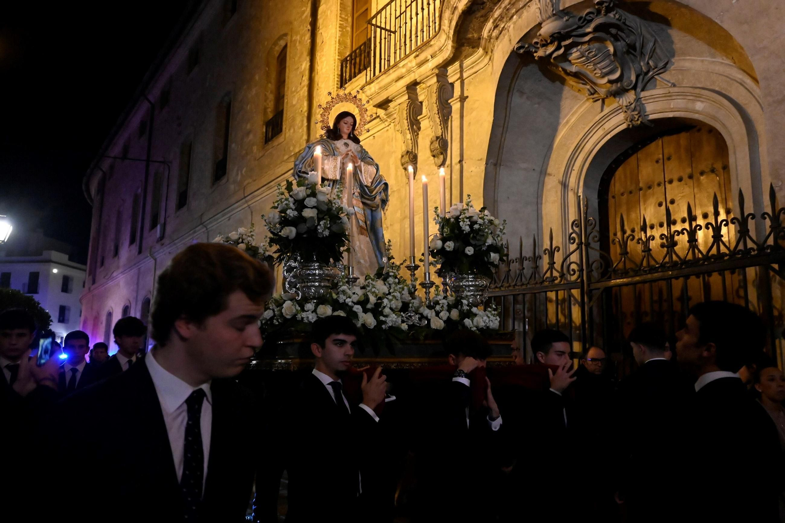 La Virgen de la Inmaculada Concepción recorre las calles de Córdoba, en imágenes
