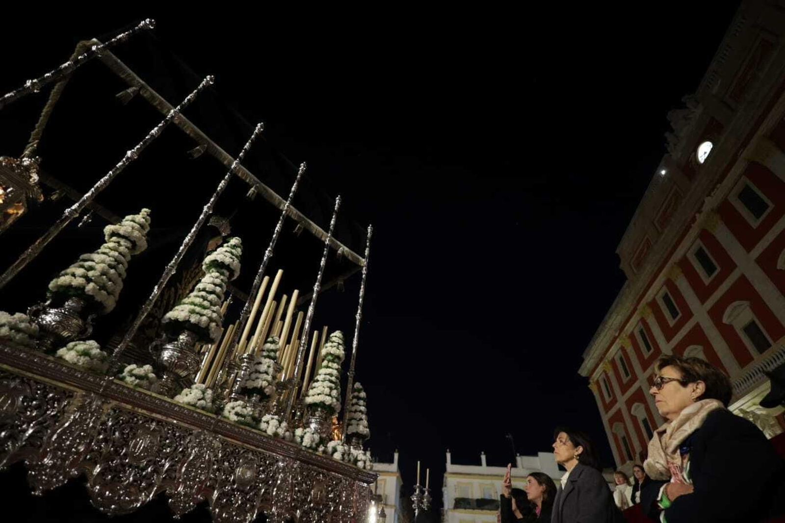 Las imágenes de la procesión del Santo Entierro de la Semana Santa de San Fernando 2023