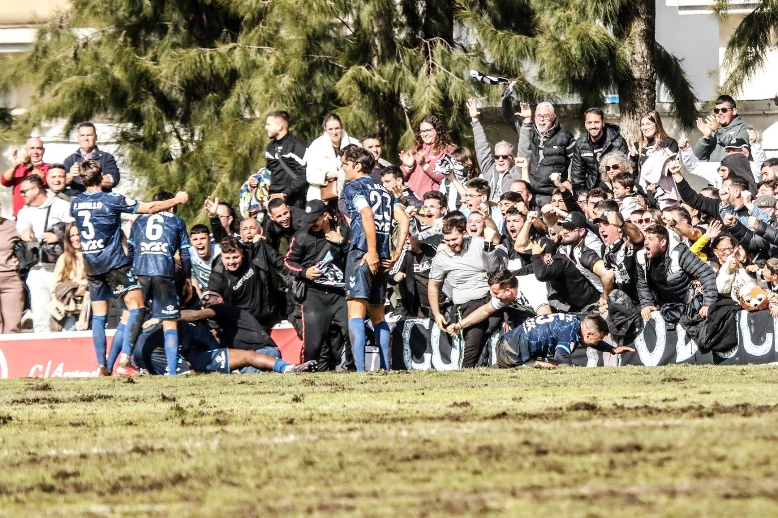 Las fotos del Chiclana - Balona de Tercera Federación (2-4)