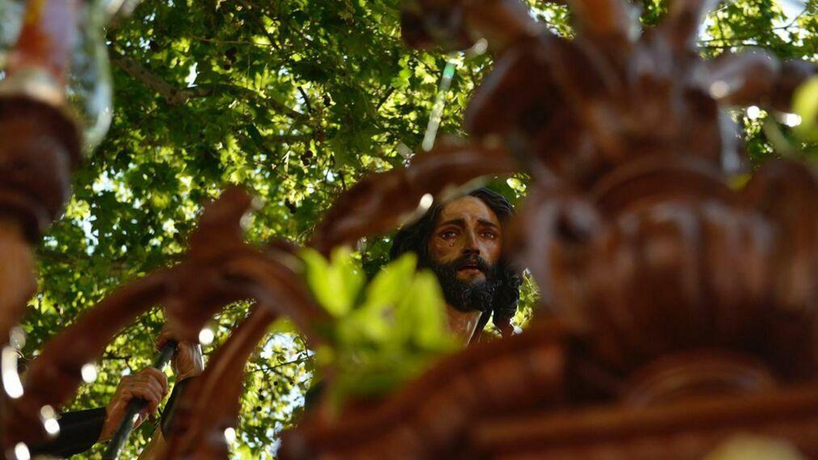 Detalle de uno de los pasos de la Hermandad de La Milagrosa.