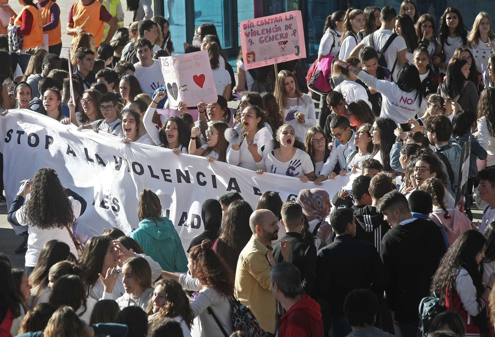 Manifestación contra la violencia de género en Algeciras