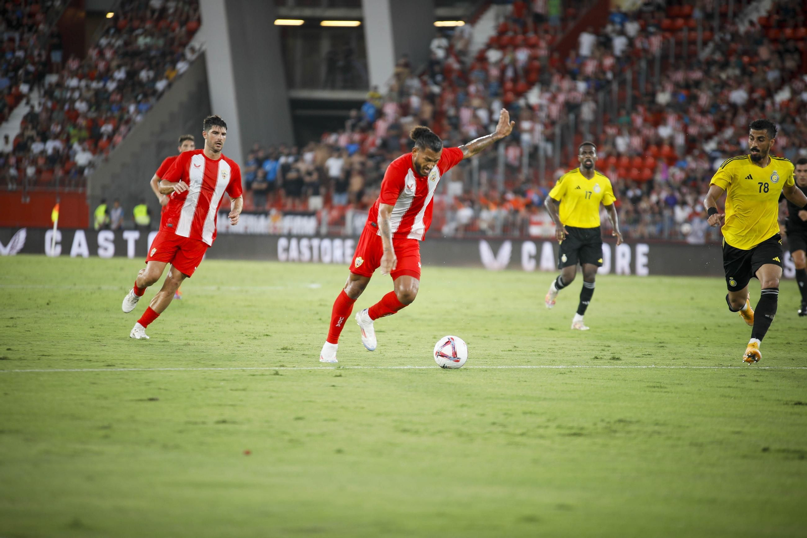 Imágenes del UD Almería-Al-Nassr, Memorial Juan Rojas
