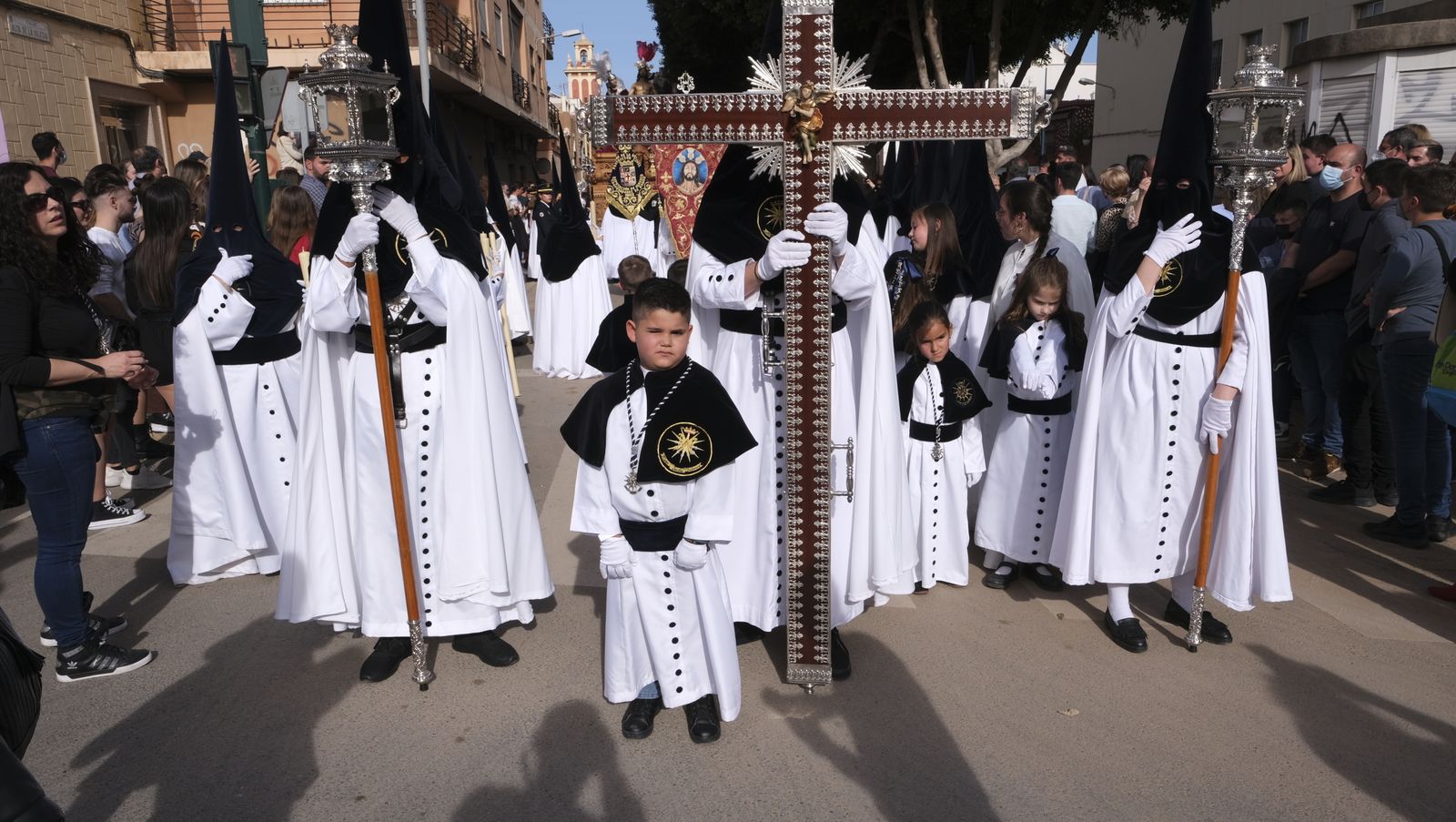 Fotogalería de la procesión de La Estrella. Semana Santa de Almería 2022.