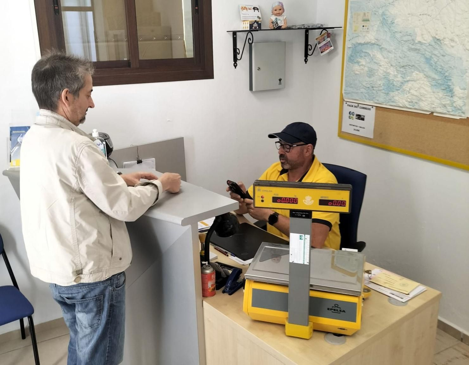 Nueva oficina de Correos en Jabugo.