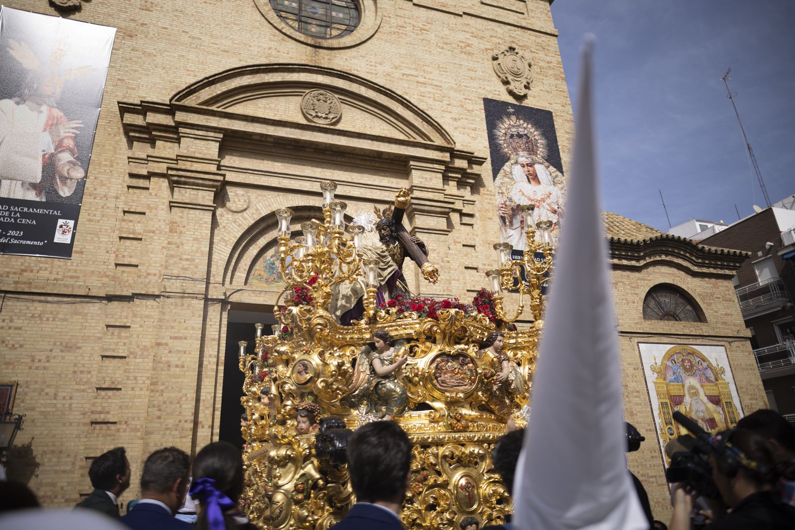 Lunes Santo: Tres Caídas en Huelva, en imágenes