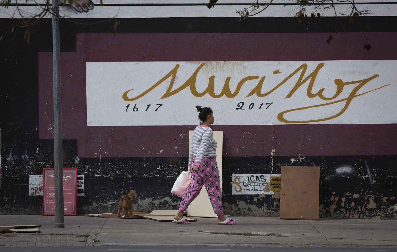 Coronavirus en Sevilla: Las imágenes del cuarto día laboral de cuarentena en Sevilla