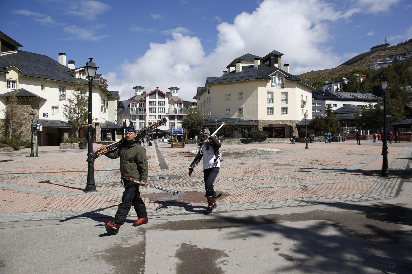 Cetursa es una sociedad mercantil instrumental del sector público.