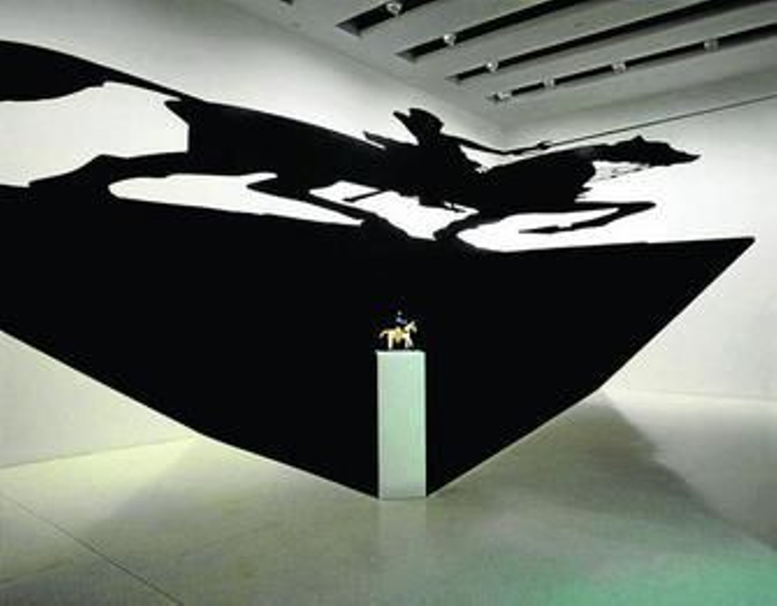 'La paradoja del Santo', de Regina Silveira.