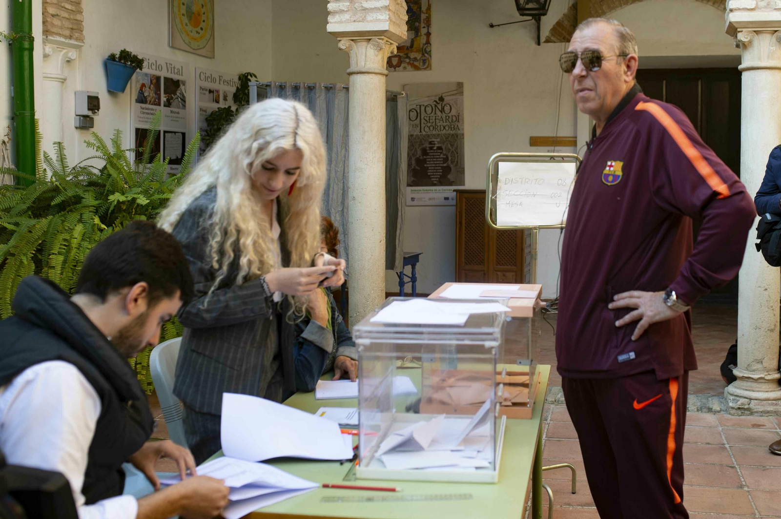 Las elecciones generales en Córdoba, en imágenes