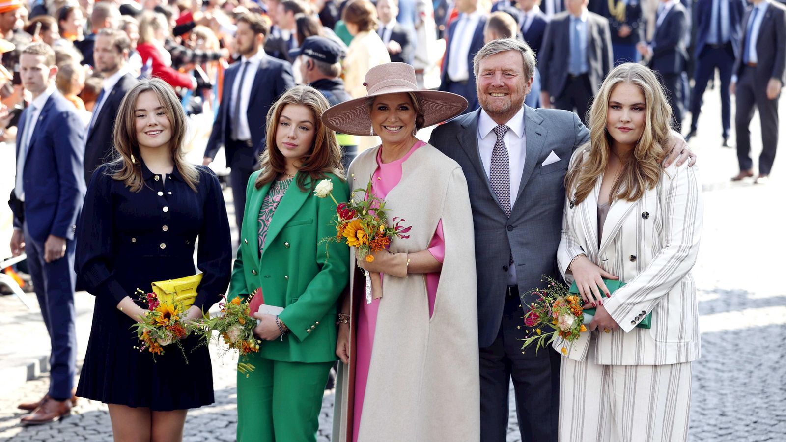 El rey Guillermo Alejandro, con su mujer, Máxima, y sus tres hijas.