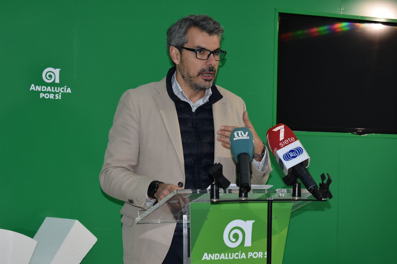 El portavoz del grupo municipal AxSí San Fernando, Fran Romero.