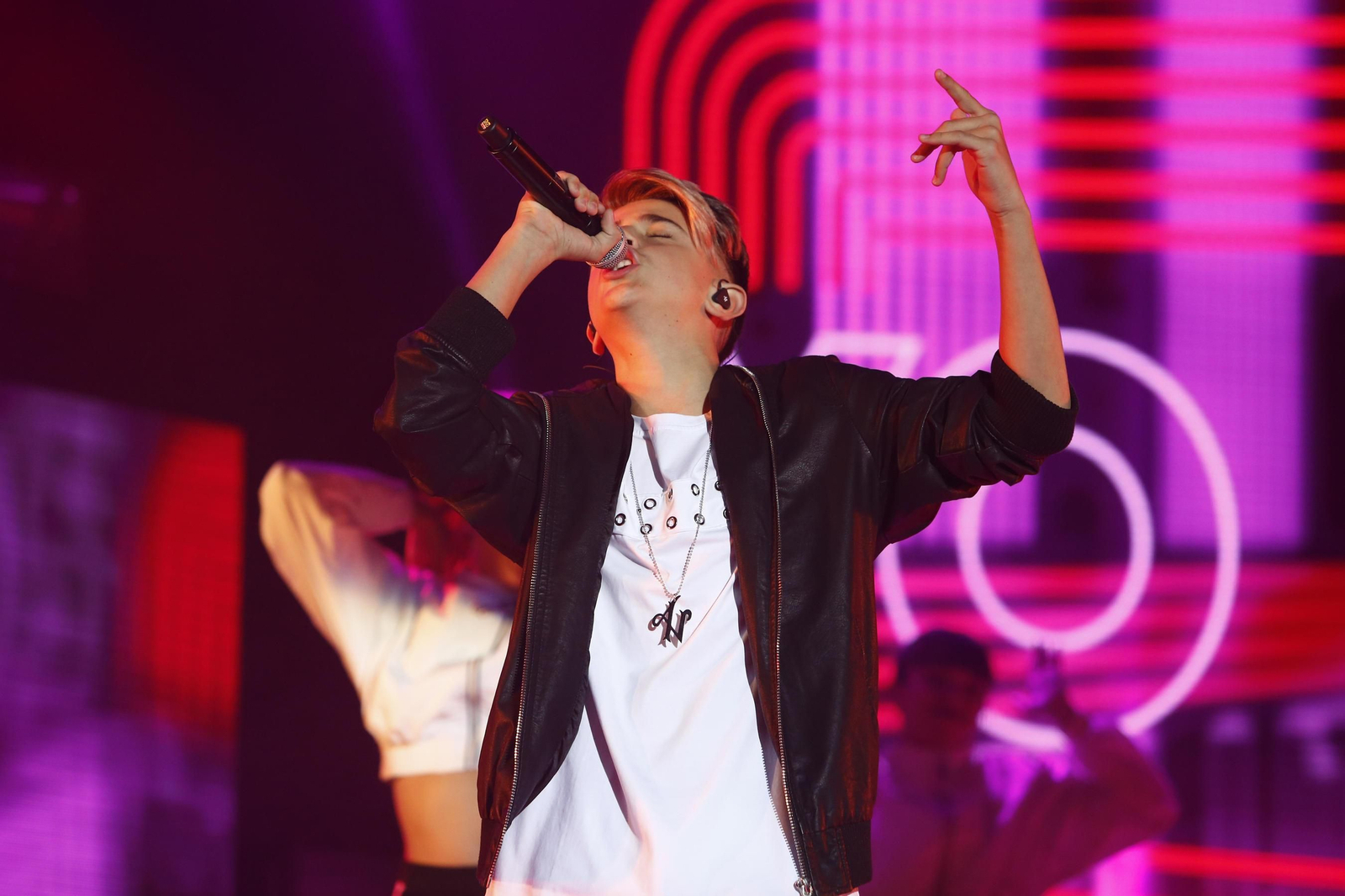 El concierto de Adexe y Nau, en imágenes