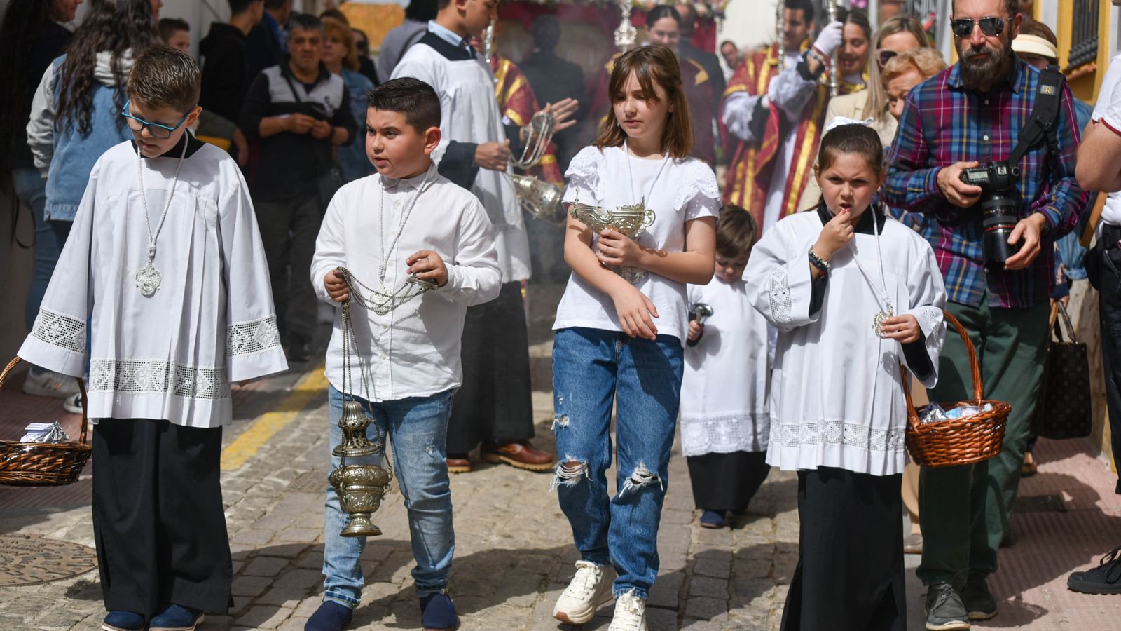 Fotos de la procesión del Resucitado en San Roque