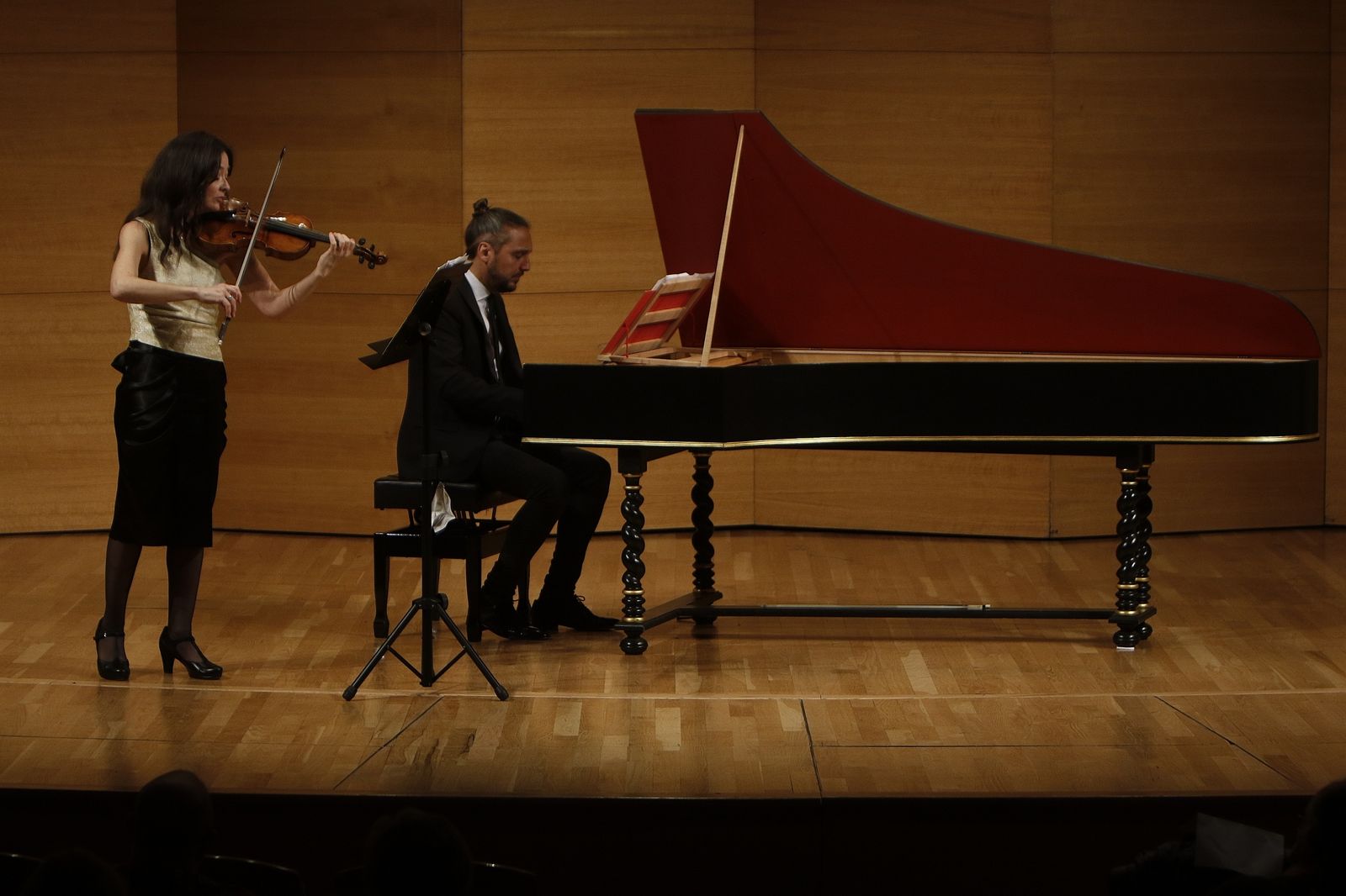 Lina Tur Bonet y Javier Núñez en el Espacio Turina.
