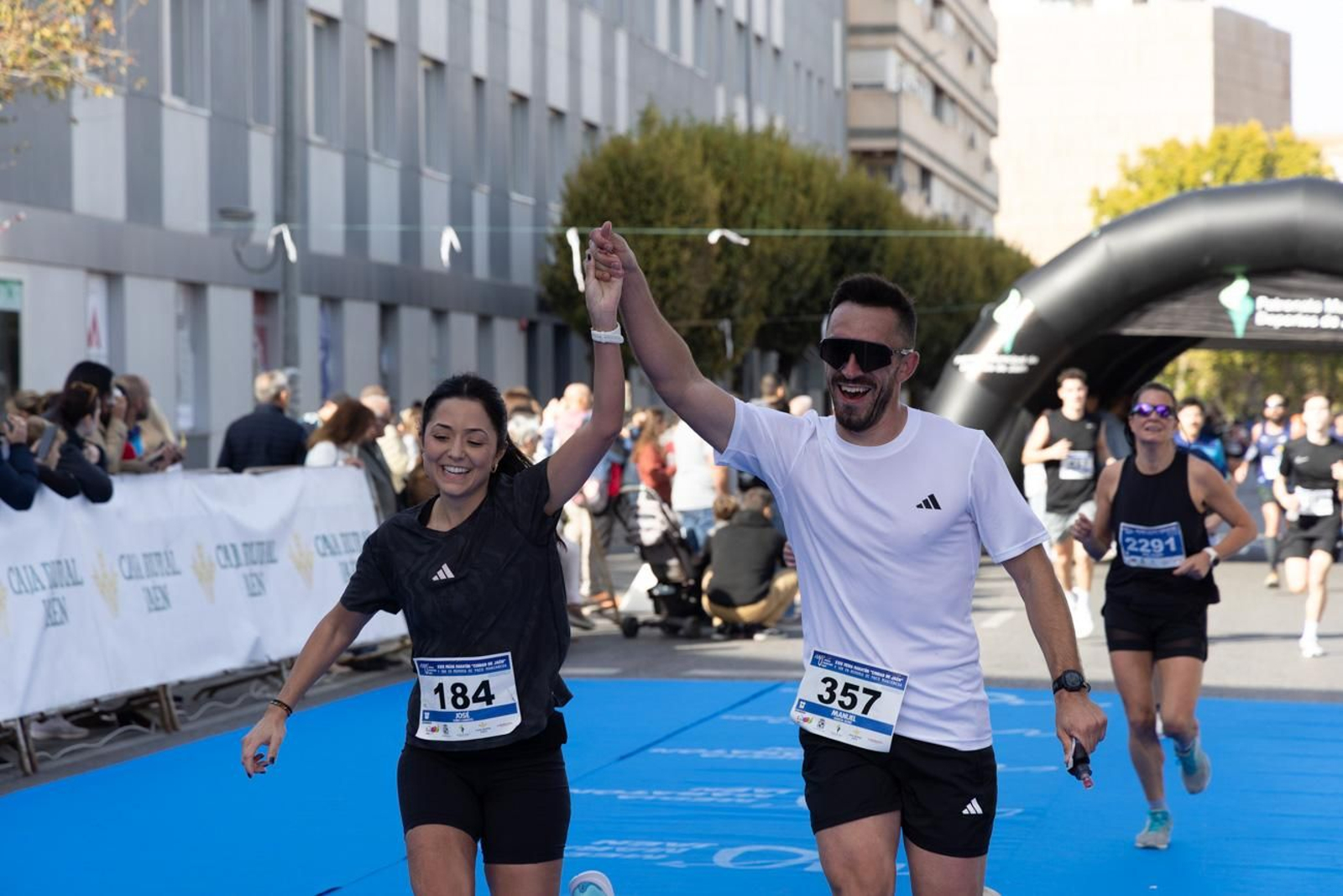 En imágenes: multitudinaria e histórica XXIX Media Maratón 'Ciudad de Jaén' y 10k en memoria de Paco Manzaneda