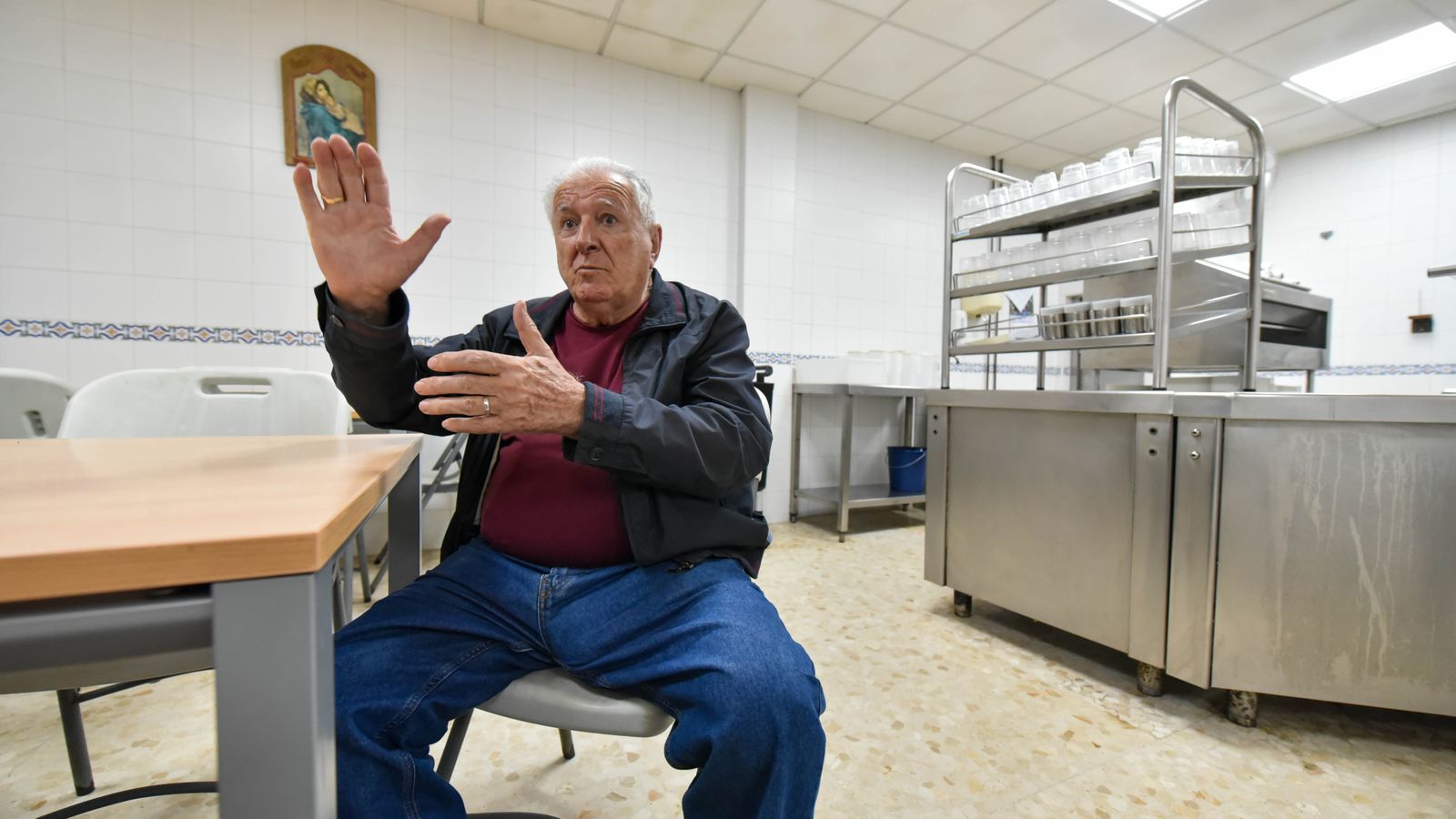 Fotos del comedor social 'Padre Cruceyra' de Cáritas Diocesana de Cádiz