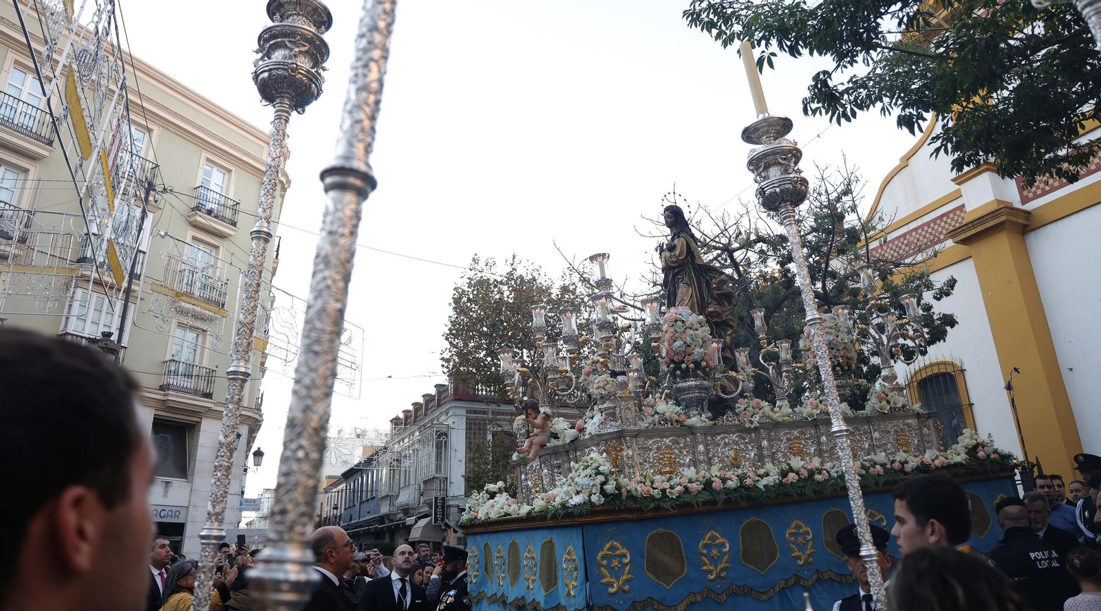 Las fotografías de la procesión de la Inmaculada Concepción en La Línea Las fotografías de la procesión de la Inmaculada Concepción en La Línea