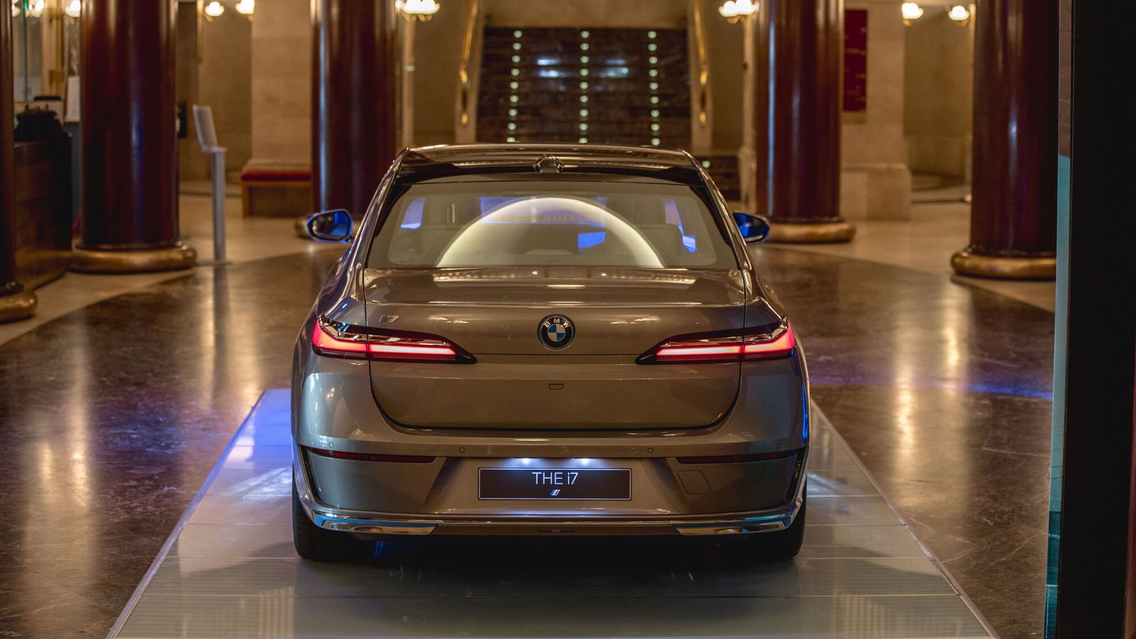 El BMW Serie 7 medirá 5,39 m de largo y se fabricará en Alemania, en la planta de Dingolfing, donde también se montan sus baterías.