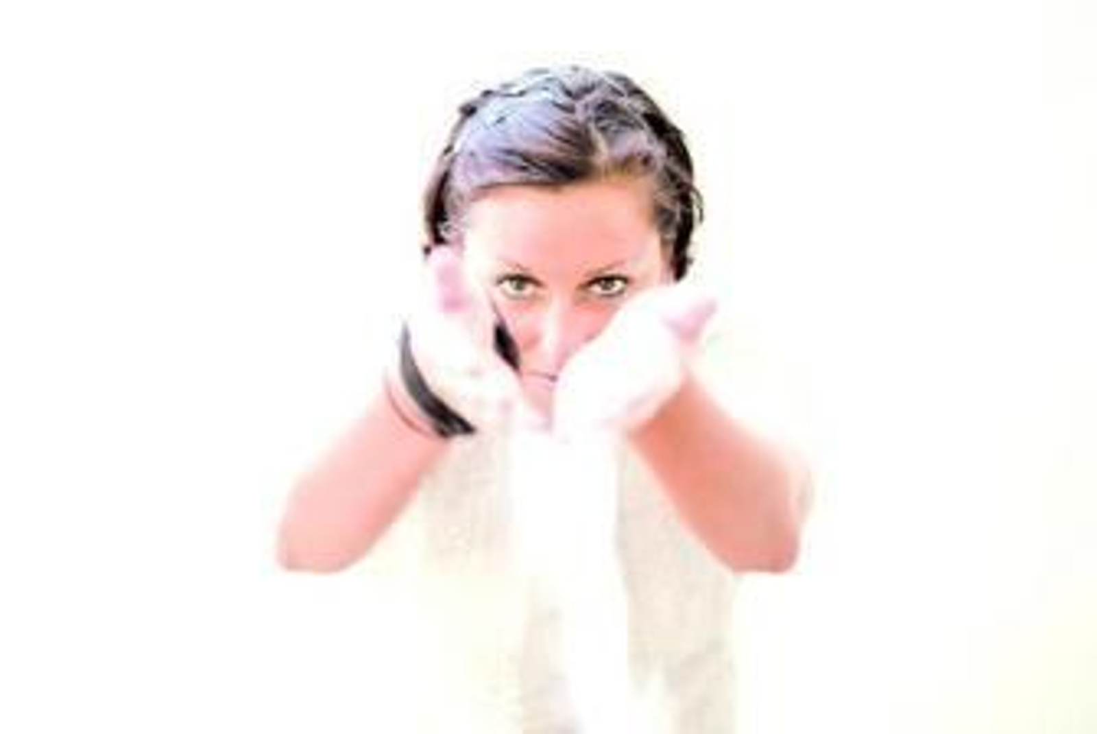 Lamari es más que nunca el alma de Chambao en el nuevo 'Con otro aire'.