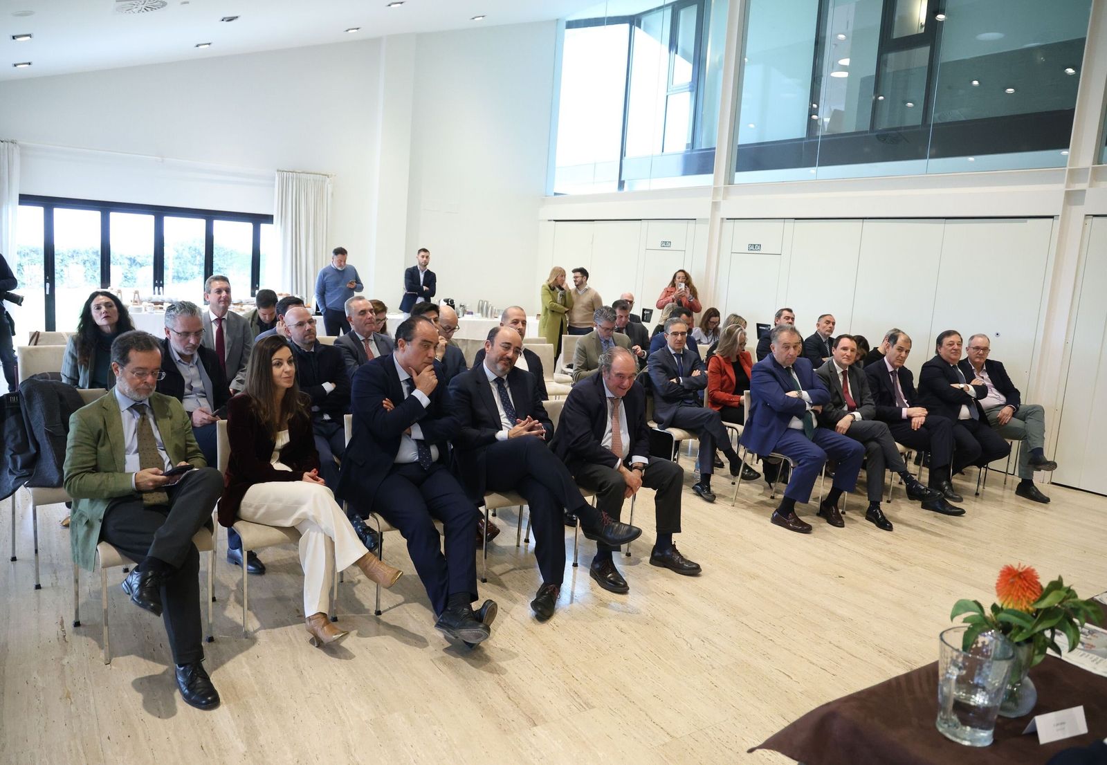 El 'Foro de las ciudades', organizado por el Grupo Joly en Antequera, en imágenes