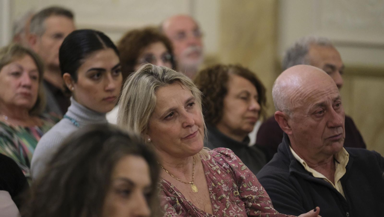 Imágenes del Diario de los Libros con la finalista del Premio Planeta 2024, Beatriz Serrano