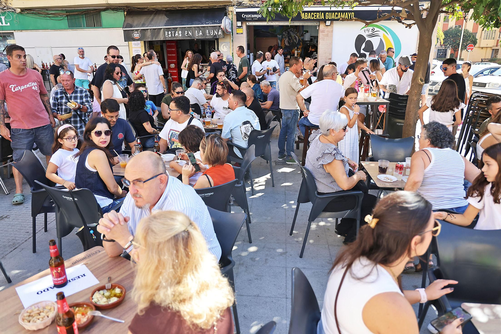 Imágenes de la Feria de las Migas y el Mosto en el Parque de La Luz de Huelva
