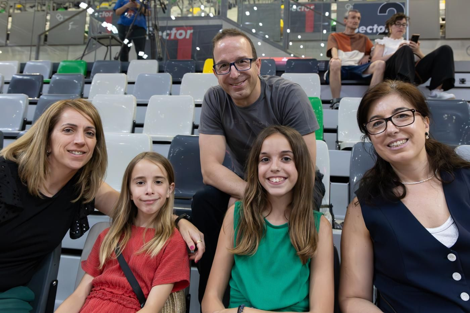 Las gradas del Olivo Arena en las semis de la Copa del Rey de balonmano, en imágenes