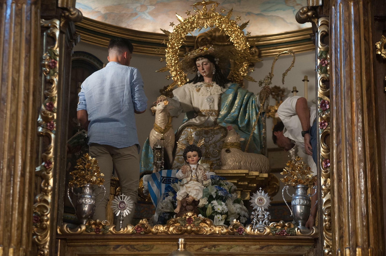 Las fotos del Málaga CF en la Divina Pastora