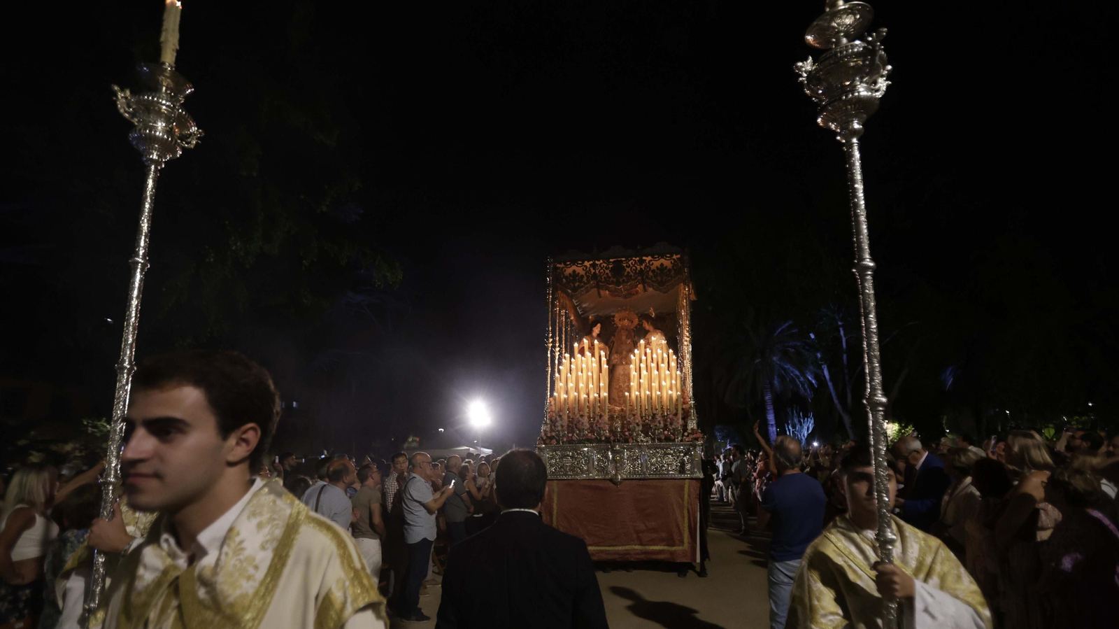 La Magna Mariana de Algeciras por el Parque María Cristina, en imágenes