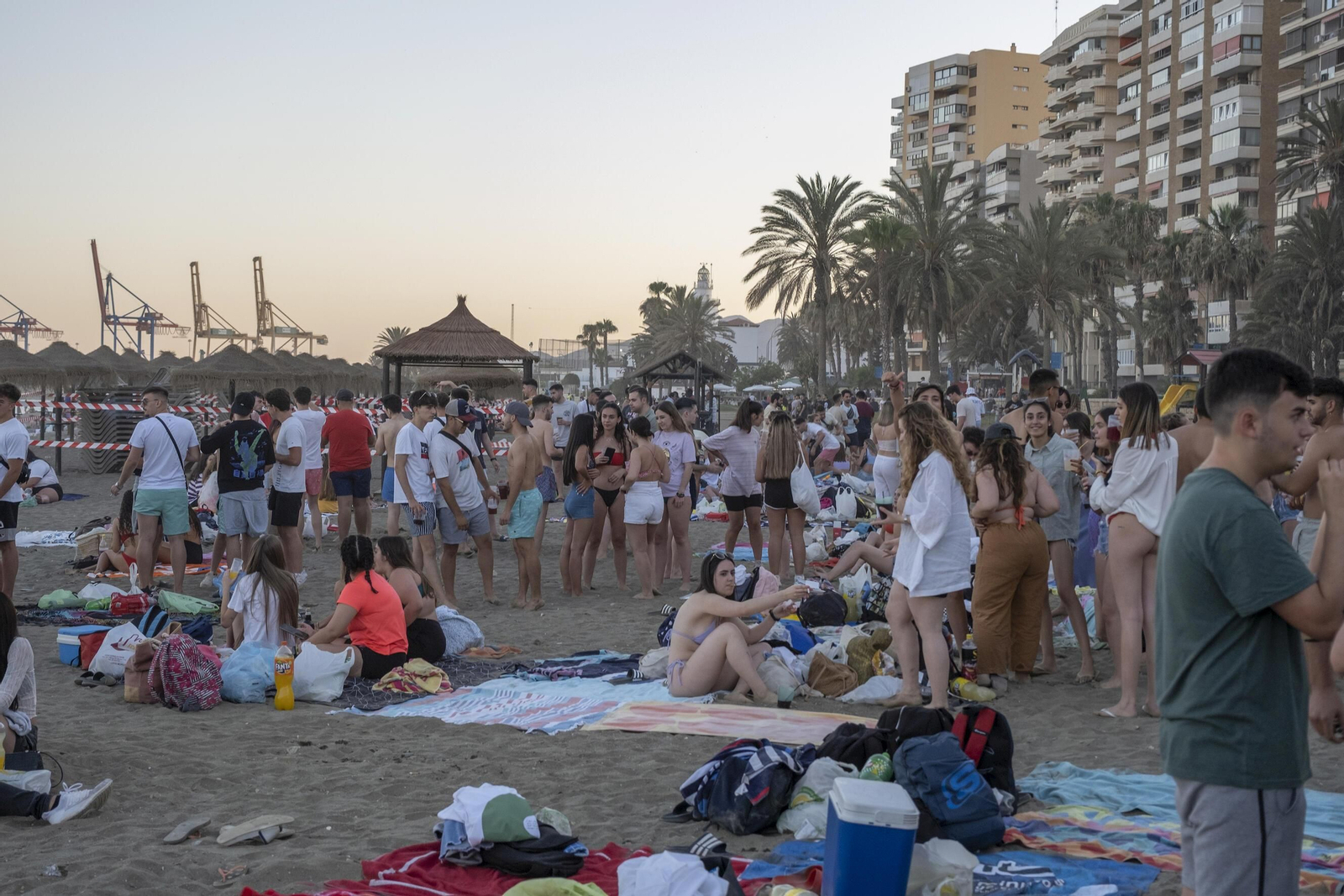 Fotos del regreso de la noche de San Juan en Málaga Fotos del regreso de la noche de San Juan en Málaga