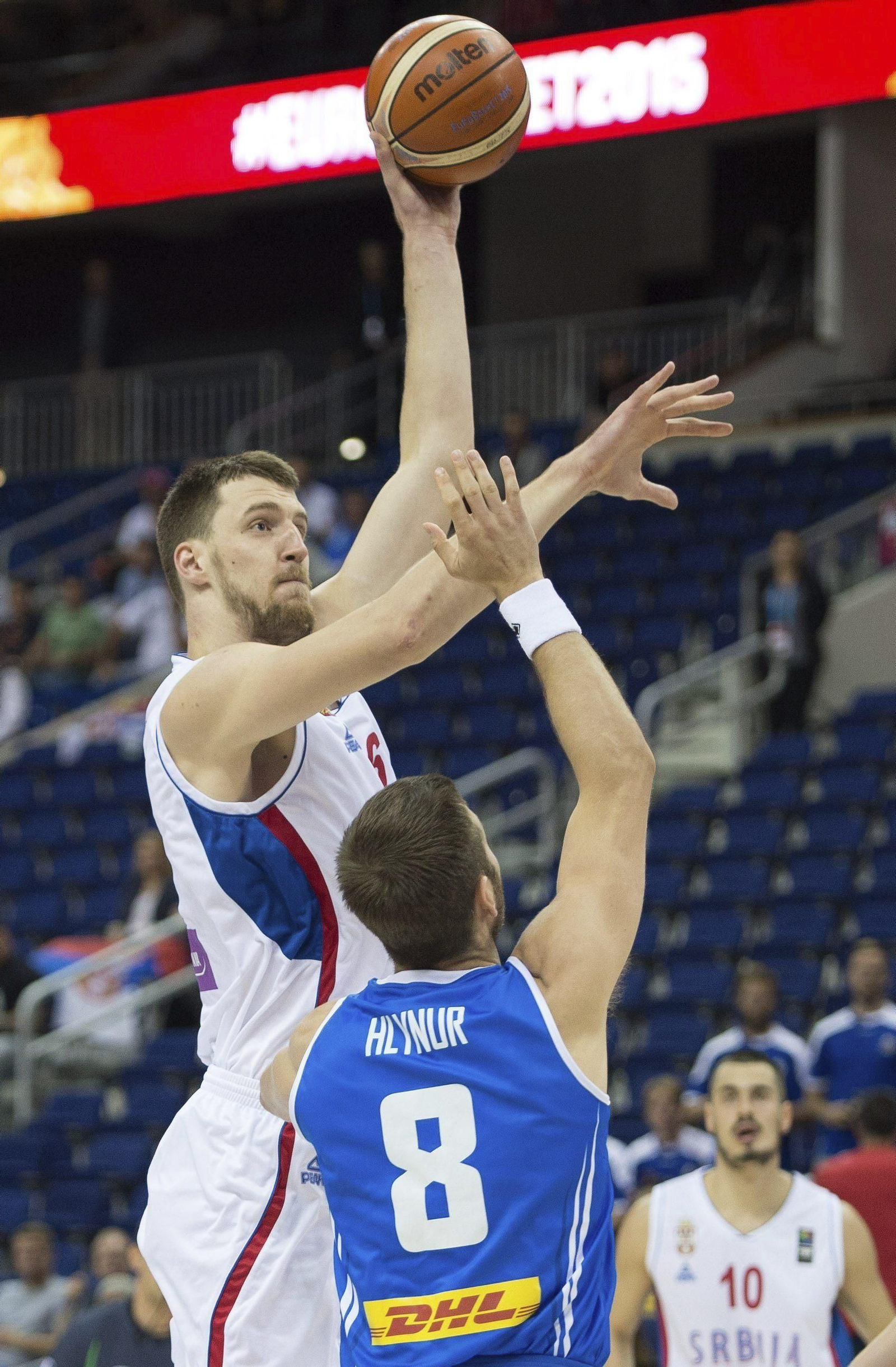La carrera de Ognjen Kuzmic, en fotos