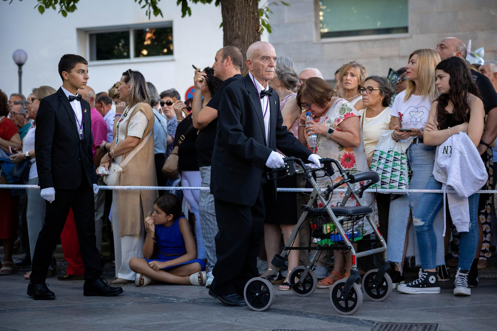 Fotos: así ha sido la procesión de la Virgen de las Angustias de Granada