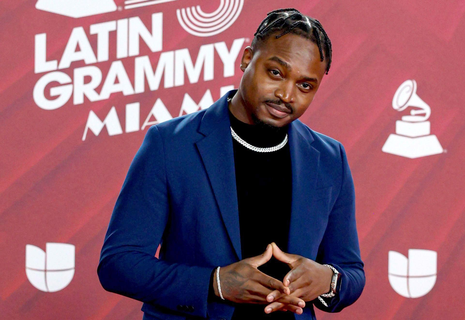 Todos los famosos, tendencias y curiosidades en la alfombra roja de la 25 edición de los Grammy Latinos