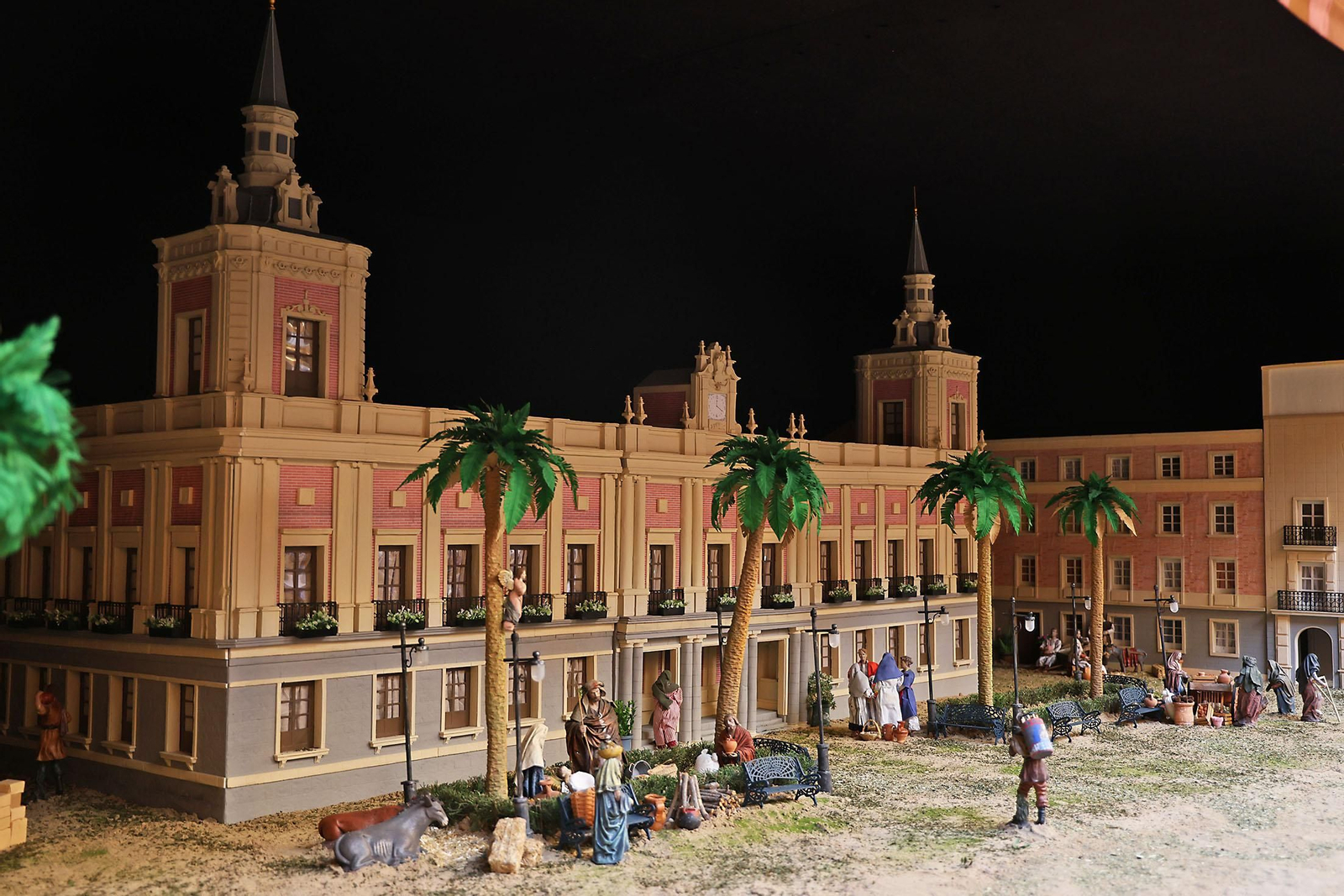 Imágenes de la inauguración del Belén del Ayuntamiento de Huelva