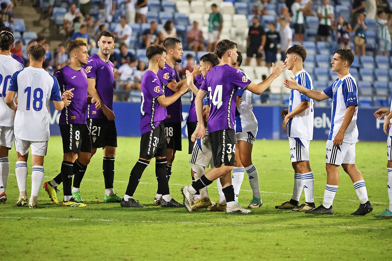 Las mejores imágenes del Trofeo Colombino entre el Recreativo de Huelva y el Córdoba CF