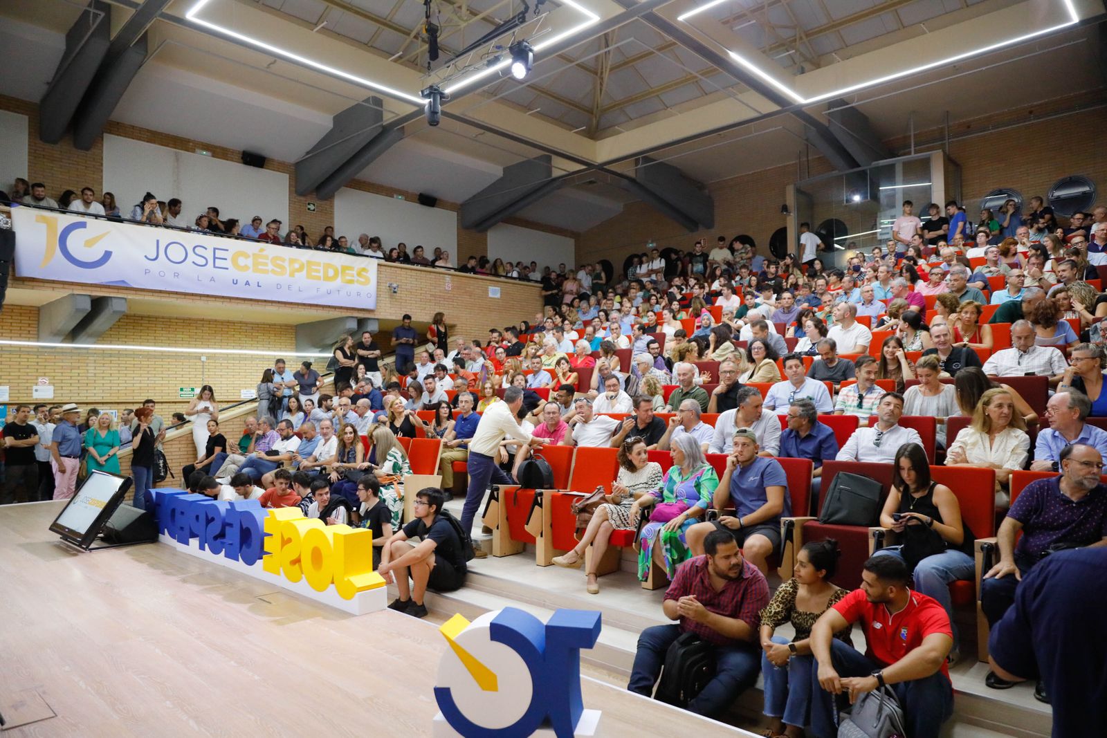 Inicio de la campaña electoral de José Céspedes como candidato a Rector de la Universidad de Almería-UAL