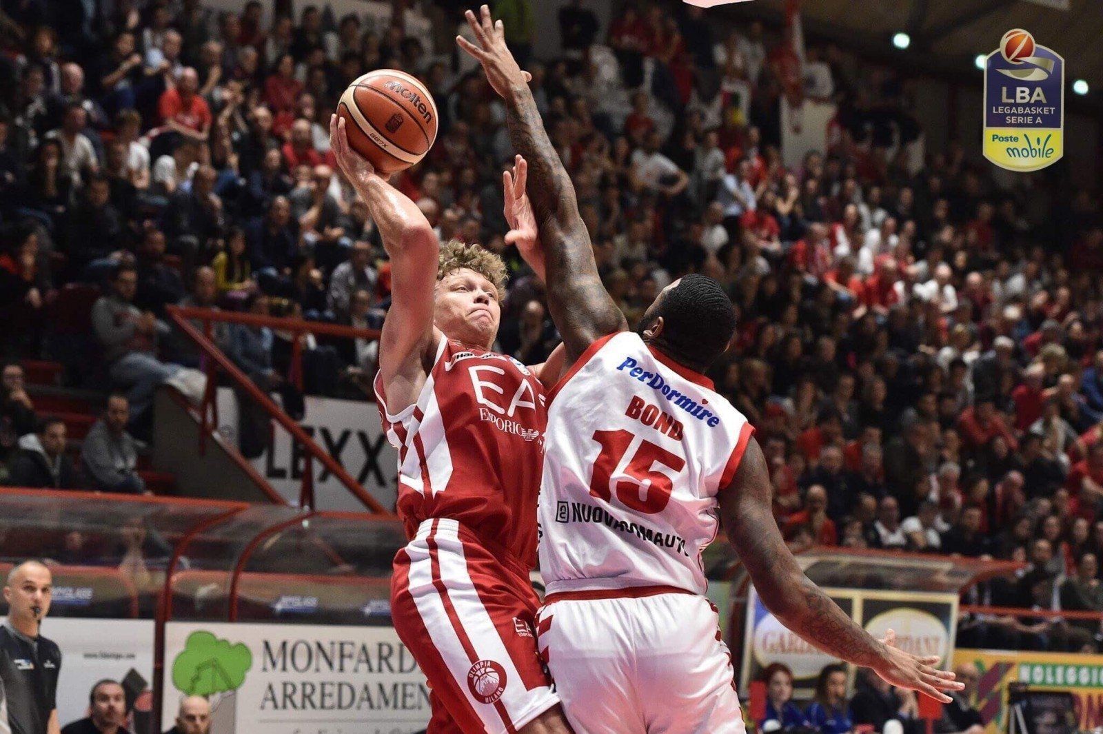 Kuzminskas, en un partido de la Lega con AX Armani Milano.