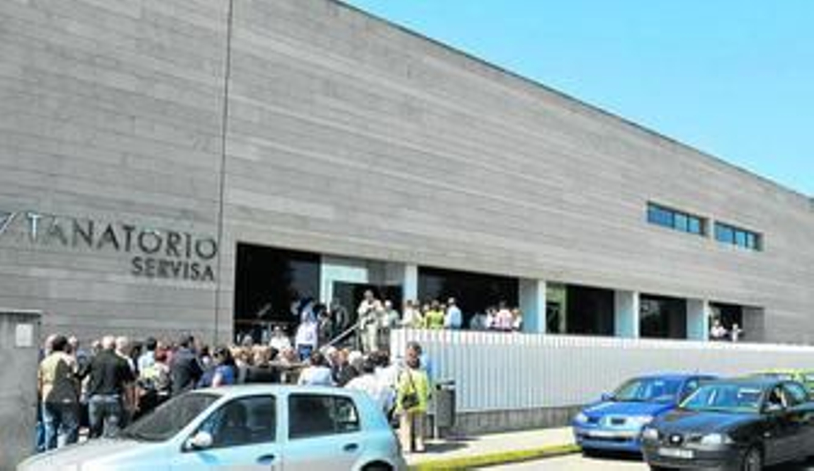 El tanatorio de Servisa, en San Jerónimo, donde se encuentra el servicio de Patología Forense del Instituto de Medicina Legal de Sevilla.