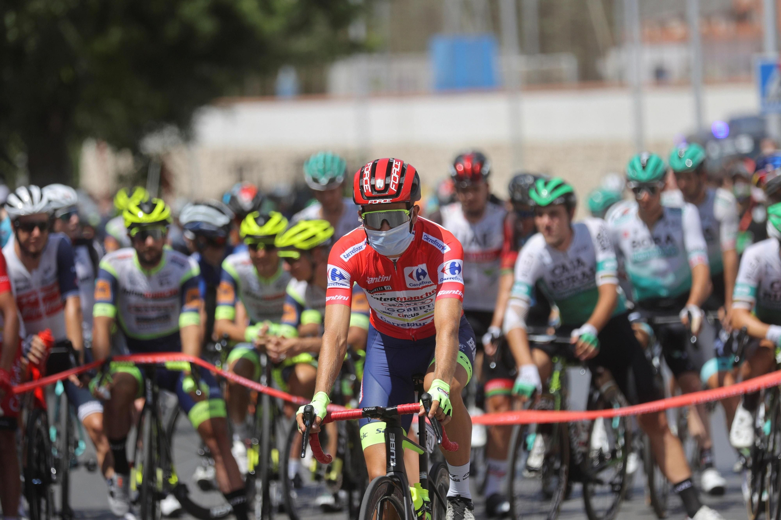 Antequera disfruta de la salida de La Vuelta