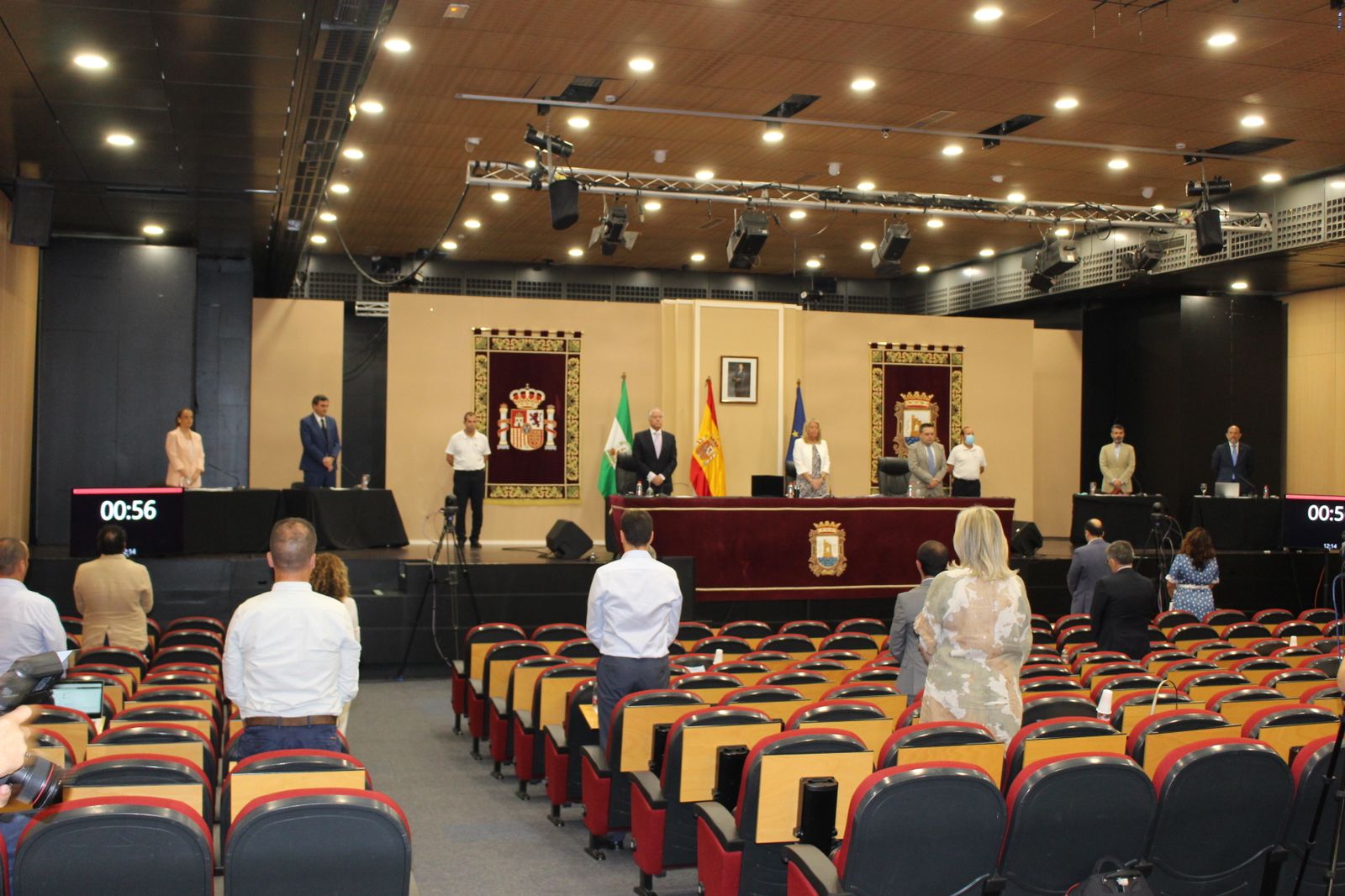 Minuto de silencio en el Pleno sobre el debate del estado del municipio.