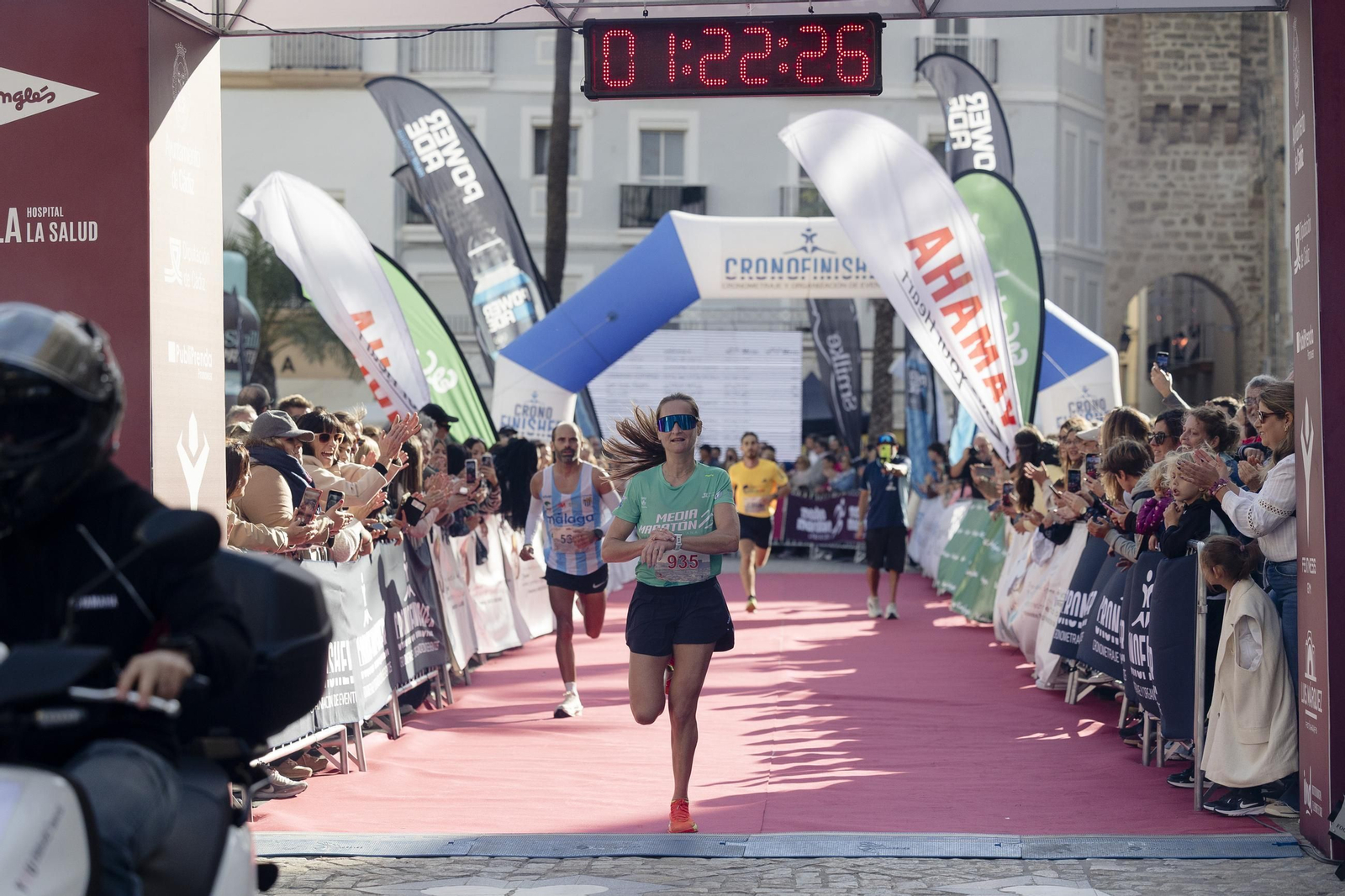 Búscate en las imágenes de la "II Media Maratón Ciudad de Cádiz"