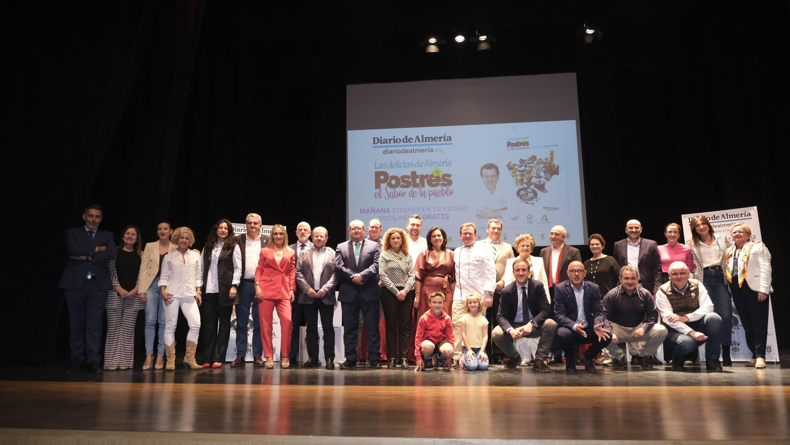 La presentación del libro de postres de Antonio Carmona, en imágenes