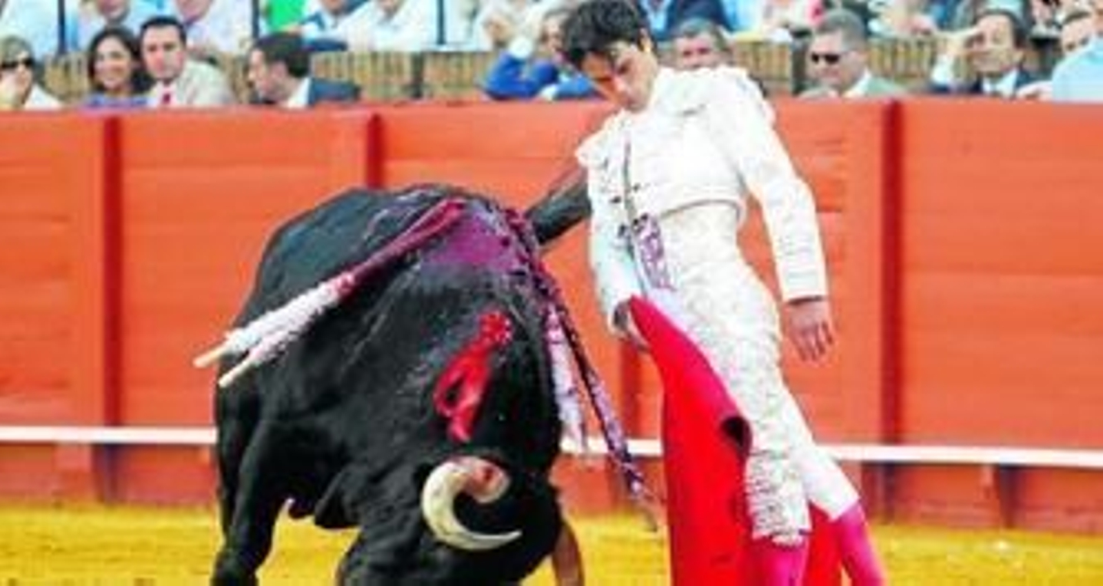 El matador de toros madrileño, Miguel Abellán, intervendrá en la charla 'Casta torera, valor y esfuerzo'.