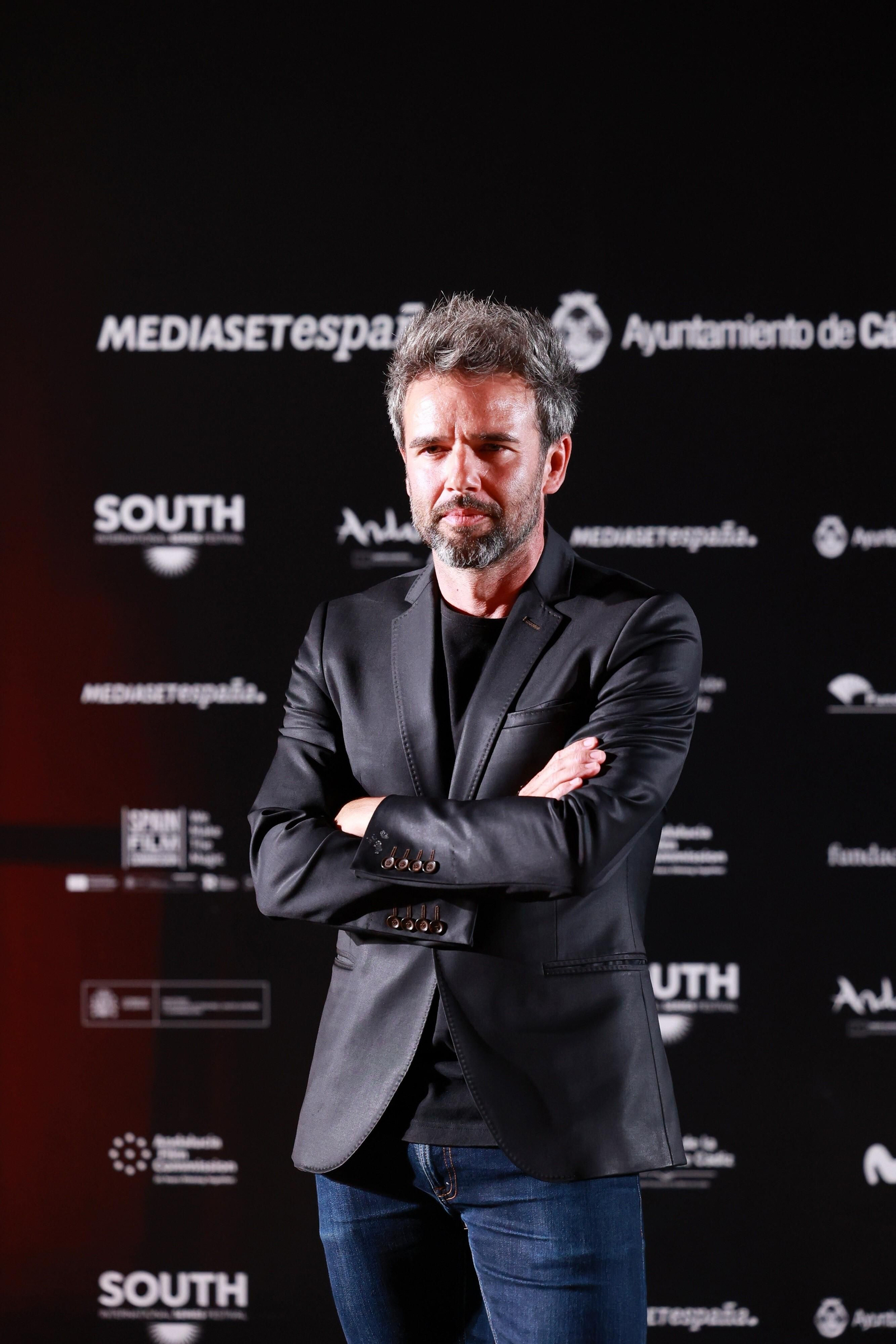 Las imágenes de la última gran alfombra roja de South International Series Festival Cádiz: Eduardo Noriega, Paco León, Ingrid Rubio, Benito Zambrano...